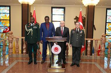 MSB Güler, Gambiya Savunma Bakanı Baboucarr Ousmaila Joof ile Bir Görüşme Gerçekleştirdi